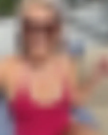 Reem, 28 Jahre — fussfetisch treffen in Lemgo