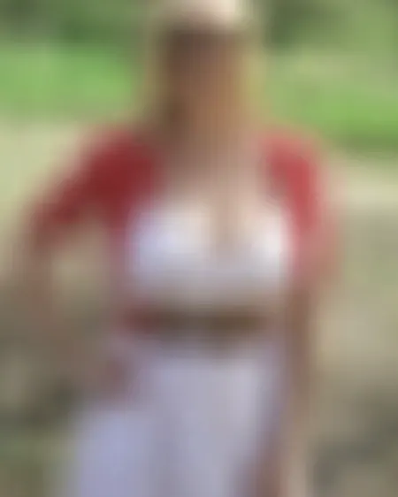 Jolie, 23 Jahre — fussfetisch treffen in Bottrop