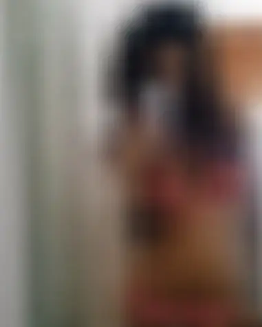 Samira, 28 Jahre — fussfetisch treffen in Augsburg